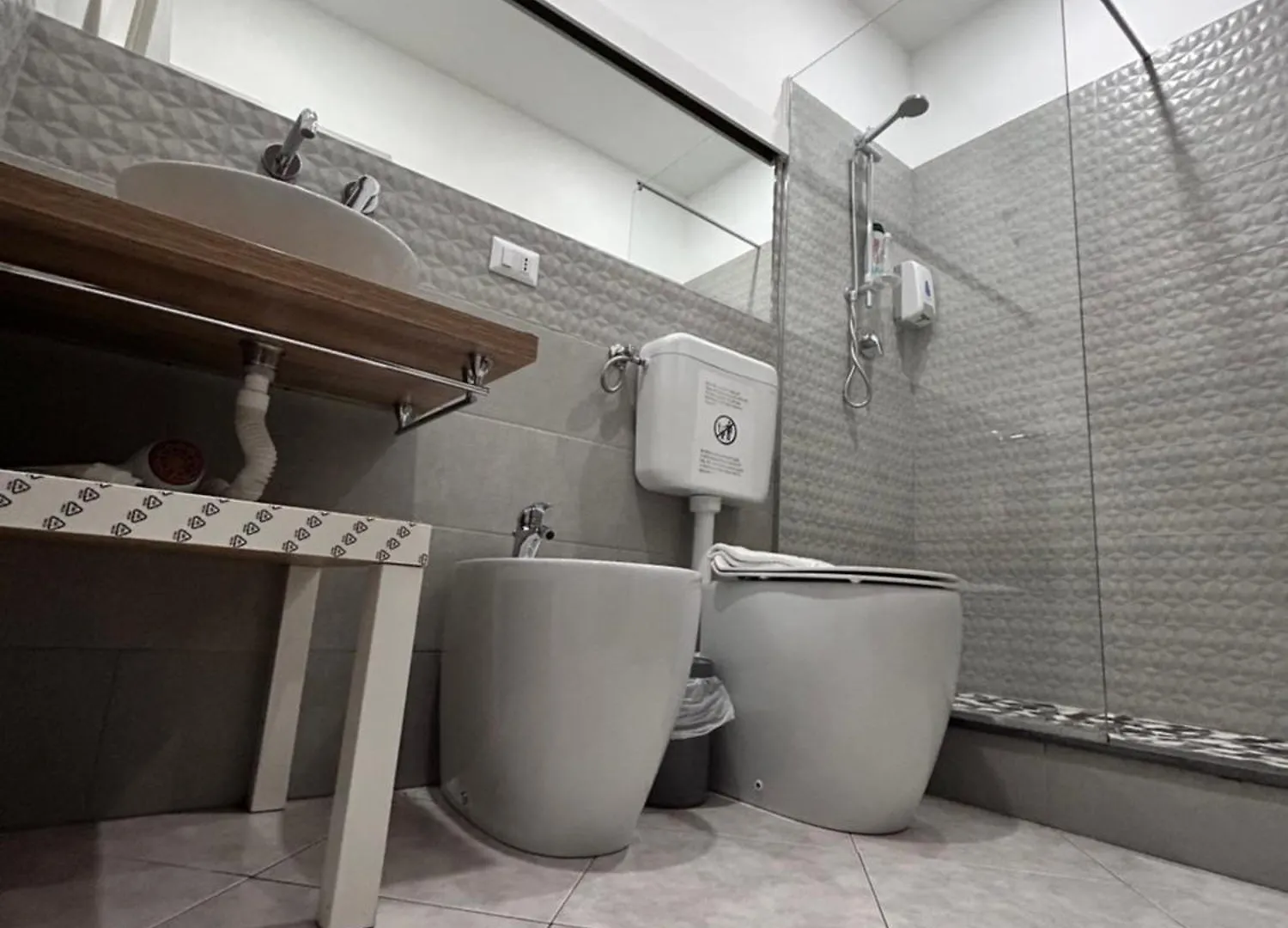 Pacini 88 Rooms And Apartment Catania Centro Italia